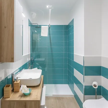 Hotiday Collection - Byo 3*